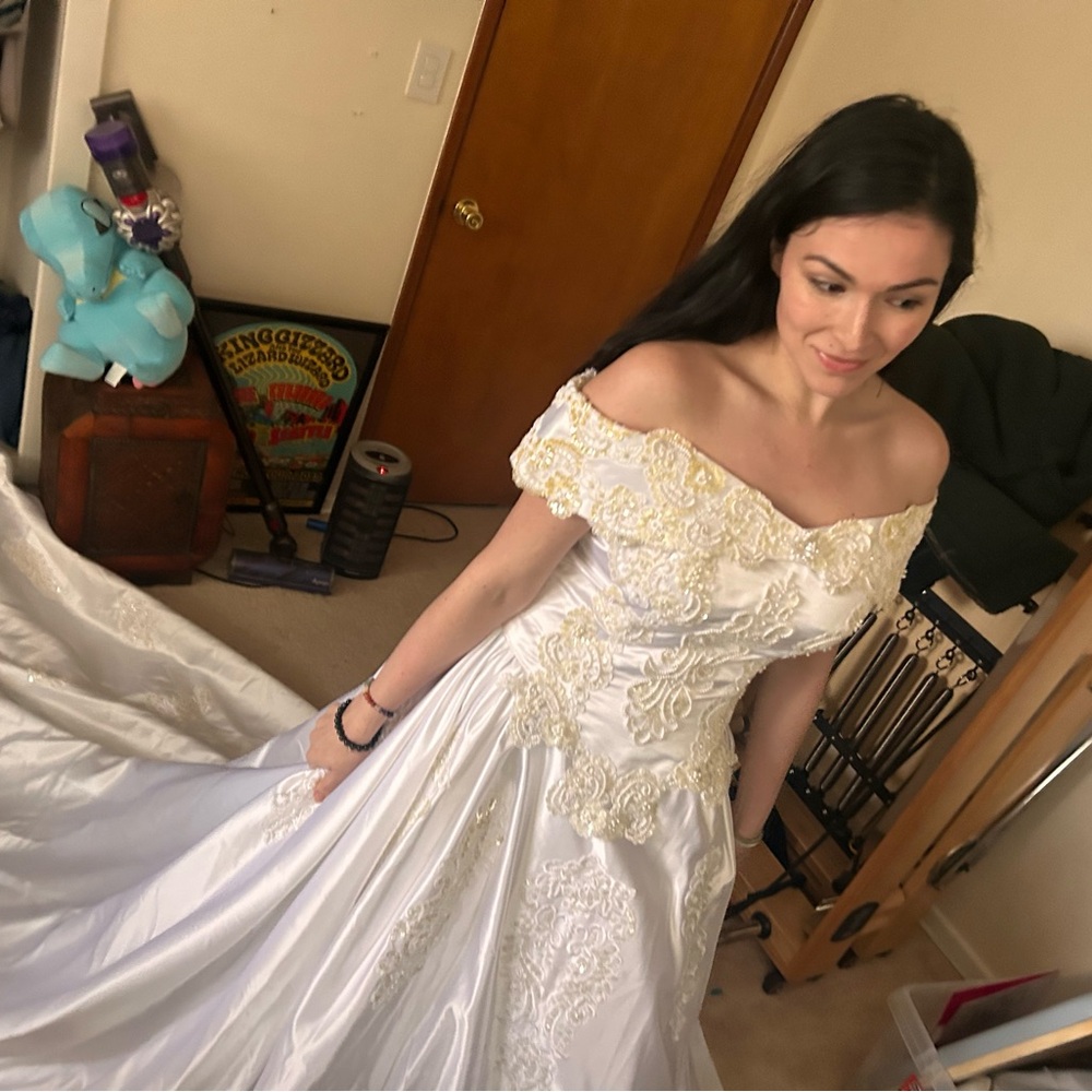 Elegant Off-Shoulder White and Gold Gown